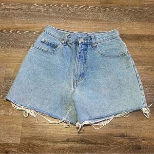 Vintage Y2K Fluid Blues Denim Shorts High Rise Blue Made in USA Womens Size 29 M